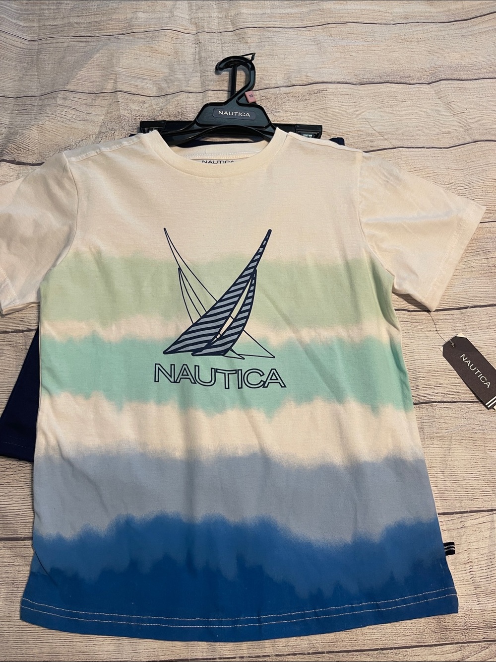 New boys Nautica Boys set White/blue/green and blue shorts